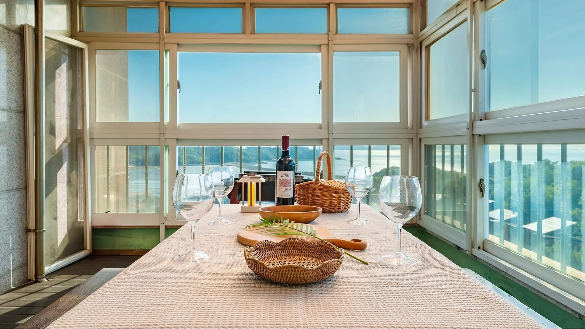 Yeongheungdo Noeul&Bada Pension Incheon